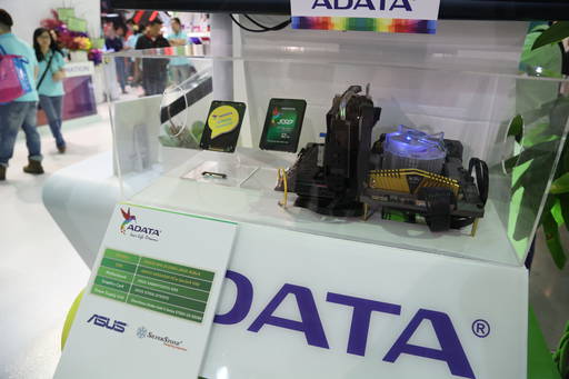 IamGamer - Выставка Computex-2015. Стенд ADATA